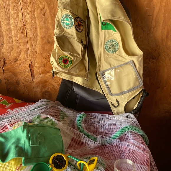 Kids Backyard Exploration Kit - Picture 3 of 9